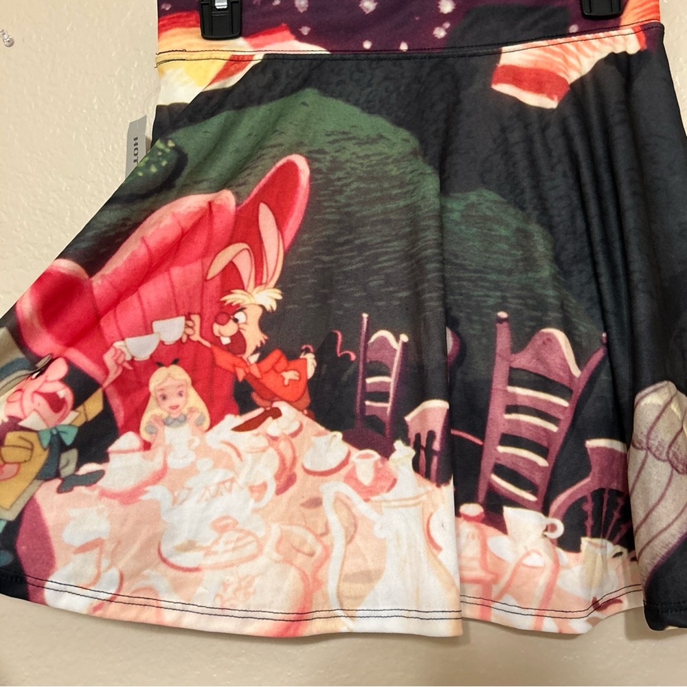 Disney Mini Skirt with Red and Black Wonderland Design - Picture 4 of 6
